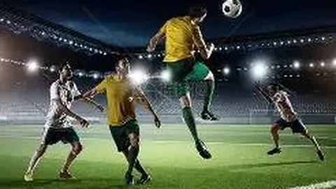 《苏超来了》受苏超球星热捧，戈伟渴望一书在手